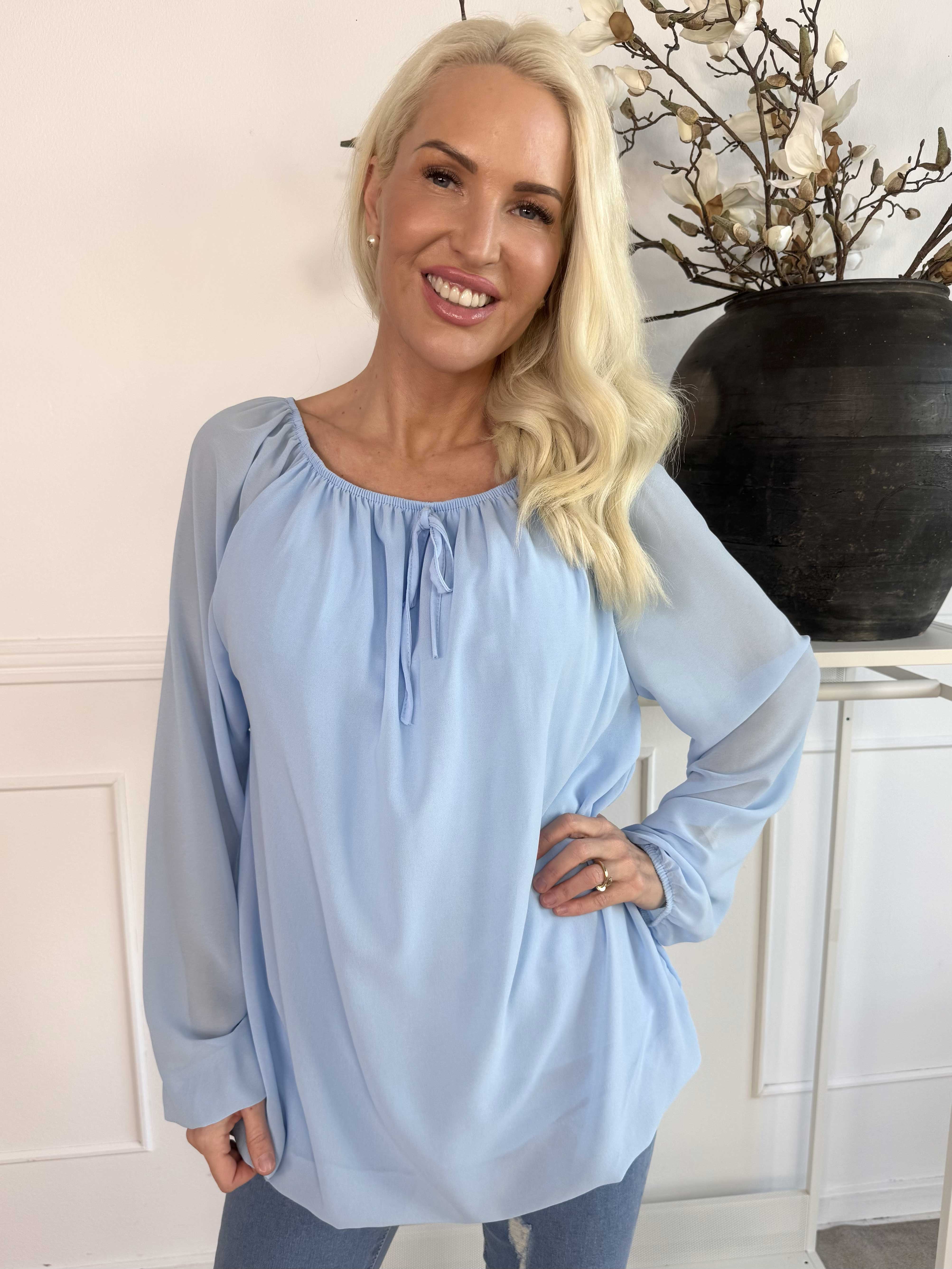 Stef - Fin tunika i chiffonlag med elastikkant